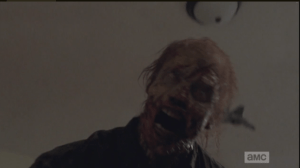 Second Act Walker, on full attack...poor Tyreese! Can't the man have his existential, near death moment in peace?