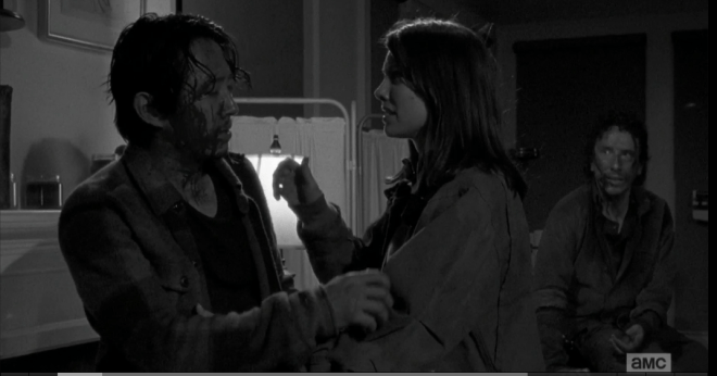 Maggie comes rushing in, sees Tara awake, then Glenn. As she tends to him, Glenn puts his injuries off on